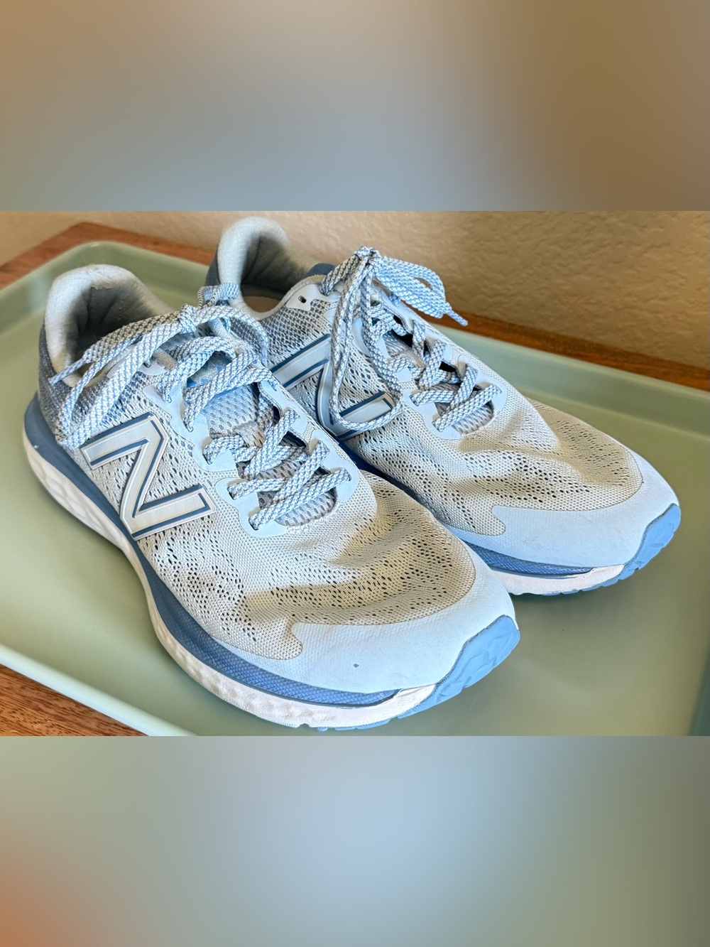 New Balance 680 Light Blue Running Sneakers